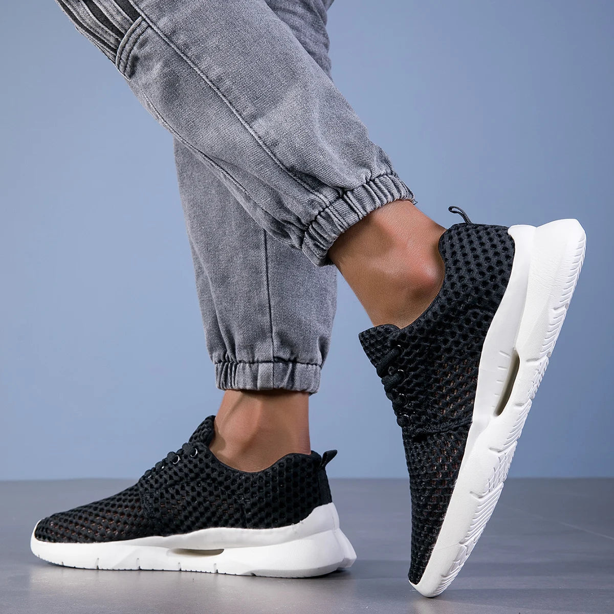 Vento Men Classic Breathable Mesh Orthopedic Sneakers